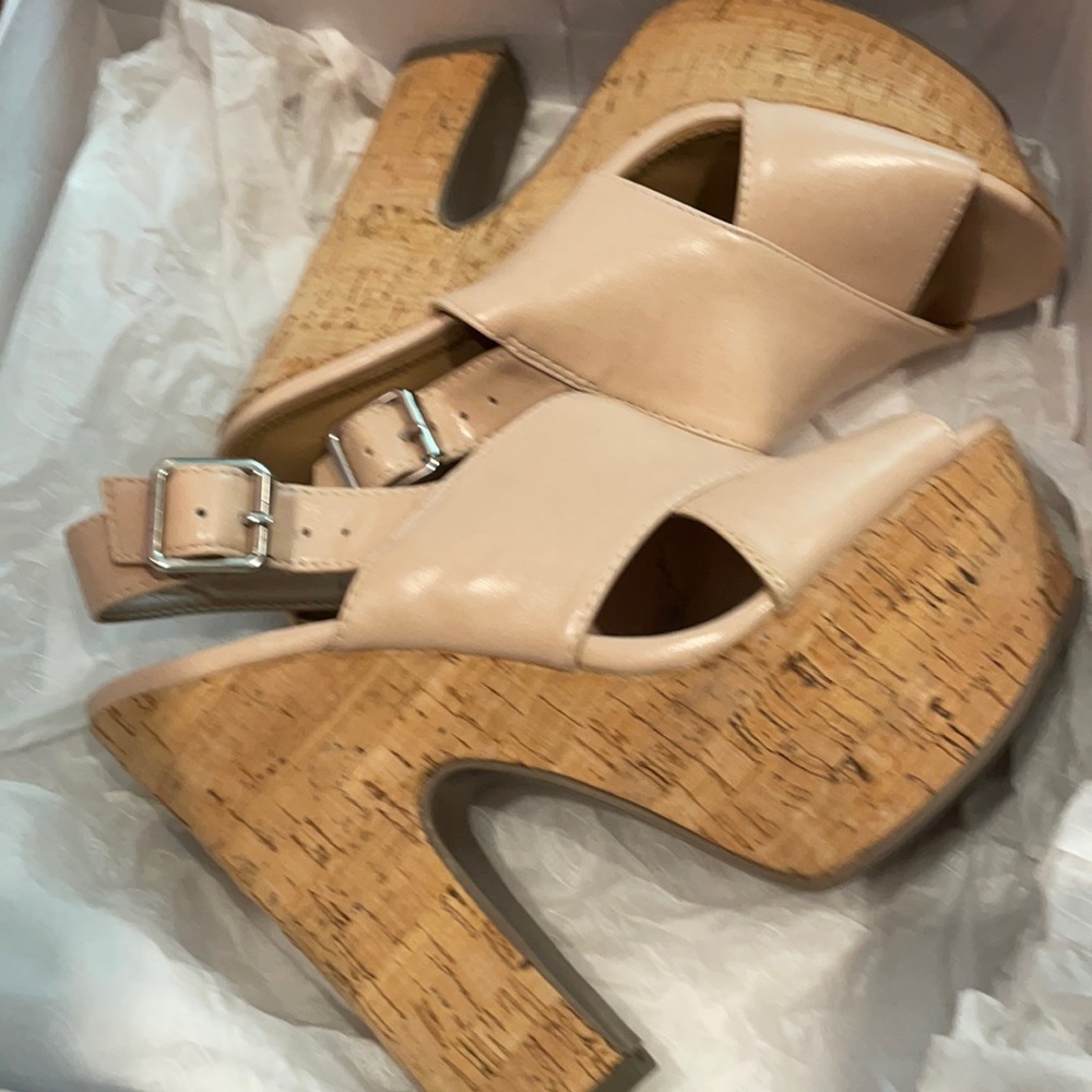 Steve Madden wedges